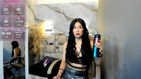 Snapshot of mariana96_ chatting on 03/31/26, 11:54 Mariana online show from 03/31/26, 11:54