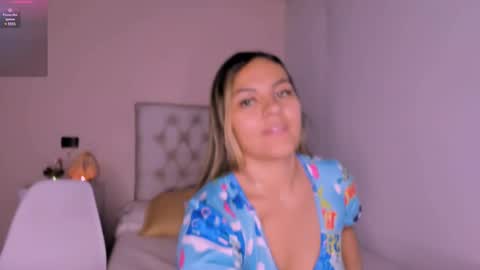 Mariana Roe online show from 03/12/25, 03:57