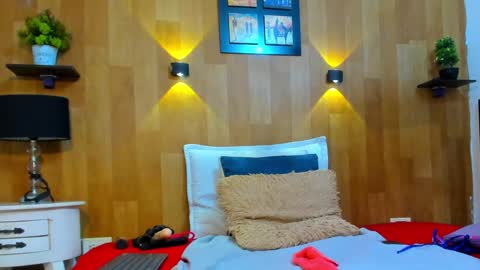 Mariana Angel online show from 02/03/25, 07:10