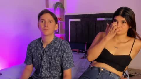 Snapshot of mariana_and_ronny chatting on 04/14/26, 10:05 Mariana and Ronny online show from 04/14/26, 10:05