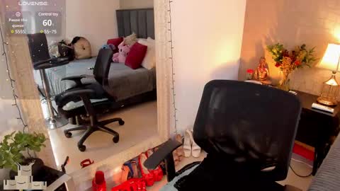 Mar y online show from 02/22/25, 02:30