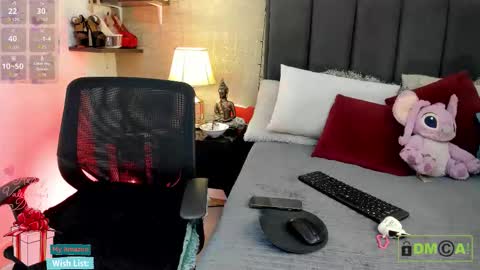 Mar y online show from 02/14/26, 02:25