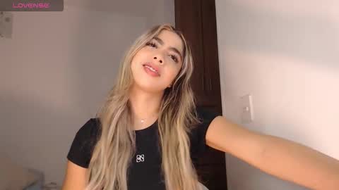 Mariana online show from 01/18/26, 09:18