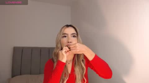 Mariana online show from 02/06/26, 12:26