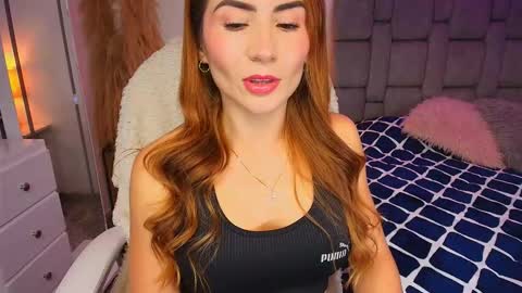 Mariana Gomez online show from 12/03/25, 02:41