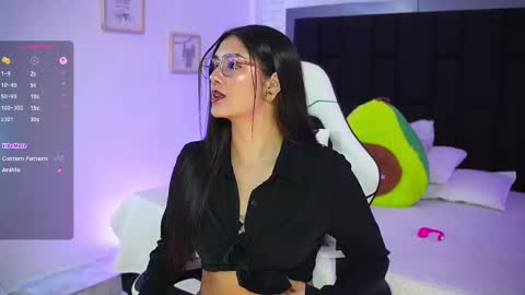 Mariana  online show from 09/11/25, 07:25