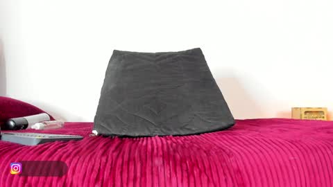 Mariana Preciado online show from 02/08/25, 10:39