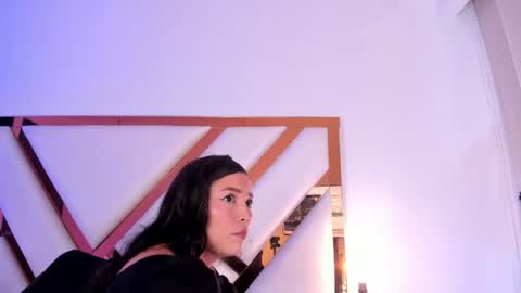 Snapshot of mariana_smiith chatting on 06/14/26, 02:24 Mariana online show from 06/14/26, 02:24