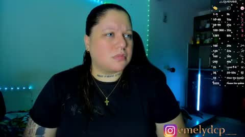 Snapshot of mariana_spellman chatting on 06/22/26, 05:59 Emely online show from 06/22/26, 05:59