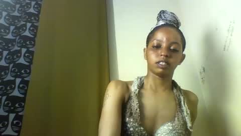 Snapshot of mariana_stacx chatting on 07/26/26, 01:03 Mariana online show from 07/26/26, 01:03