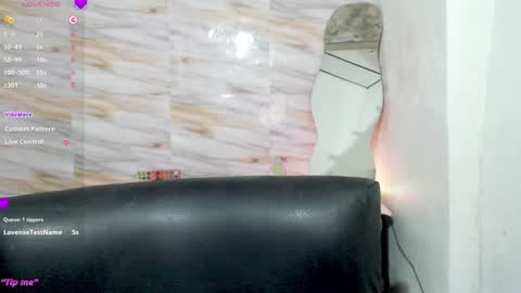 Mariana turner online show from 01/22/25, 01:42