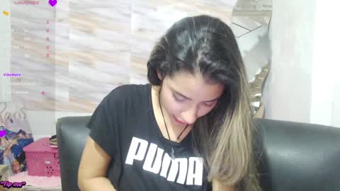 Mariana turner online show from 01/27/25, 12:01