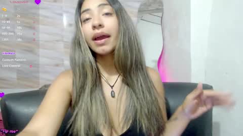 Mariana turner online show from 02/17/25, 03:47