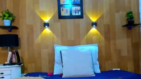 Snapshot of marianaa_aangel chatting on 02/06/25, 06:56 Mariana Angel online show from 02/06/25, 06:56