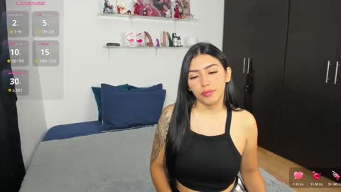 MARIANA Y VALENTINA online show from 10/29/25, 11:23