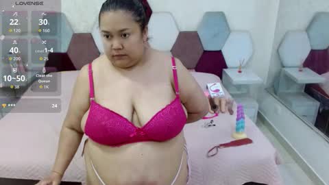 mariana online show from 12/22/25, 06:05