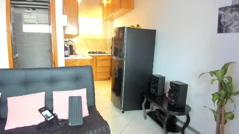 Snapshot of marianagomez__ chatting on 05/21/26, 12:56 Mariana online show from 05/21/26, 12:56