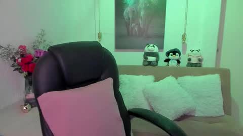 Mariana Lopez online show from 02/21/25, 03:45