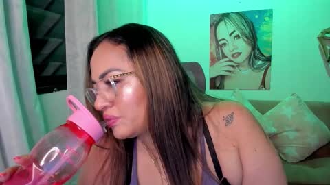 Mariana Lopez online show from 11/08/25, 12:55