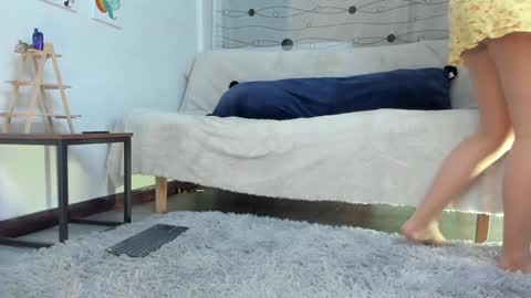 Mariana Vargas online show from 01/10/25, 02:34