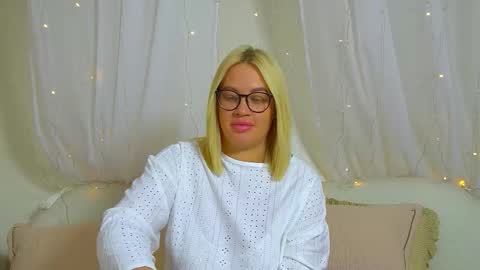 Maria online show from 02/28/26, 06:20