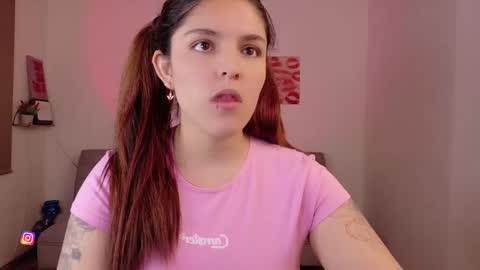 Snapshot of mariangeel_ chatting on 12/05/25, 01:03 mariangeel_ online show from 12/05/25, 01:03