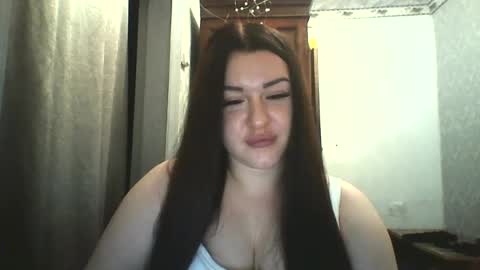 Snapshot of mariangloom chatting on 07/05/26, 09:22 mariangloom online show from 07/05/26, 09:22