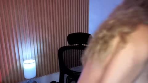 Snapshot of marianl0ve chatting on 04/08/26, 10:48 Marian Love online show from 04/08/26, 10:48