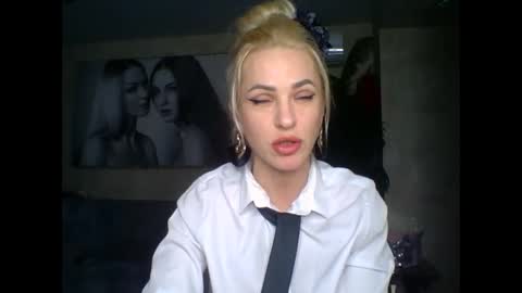 Snapshot of marianna1977 chatting on 02/21/25, 08:49 marianna1977 online show from 02/21/25, 08:49