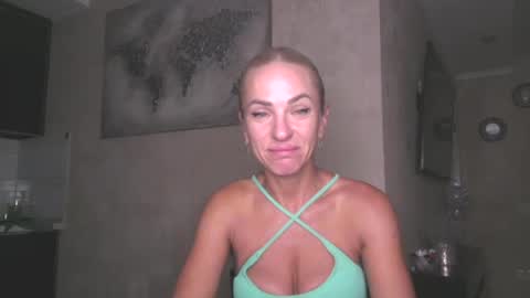 Snapshot of marianna1977 chatting on 07/08/26, 07:18 marianna1977 online show from 07/08/26, 07:18