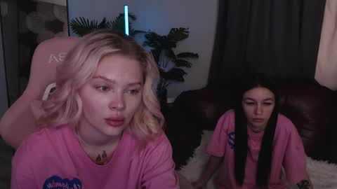 marianna_meow246 online show from 04/28/26, 03:11