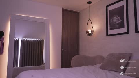 MARIANA  online show from 09/09/25, 09:25