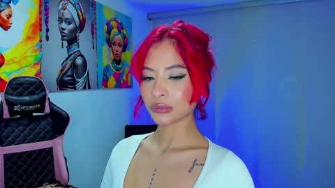 M A R I A N E online show from 01/08/26, 09:33