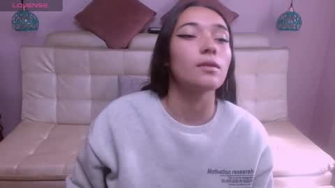 marianne_cam online show from 04/24/26, 02:19