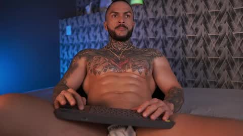 Snapshot of mariano_costa chatting on 01/05/25, 05:09 Mariano Costa online show from 01/05/25, 05:09