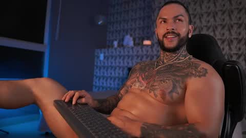 Snapshot of mariano_costa chatting on 02/19/25, 06:33 Mariano Costa online show from 02/19/25, 06:33