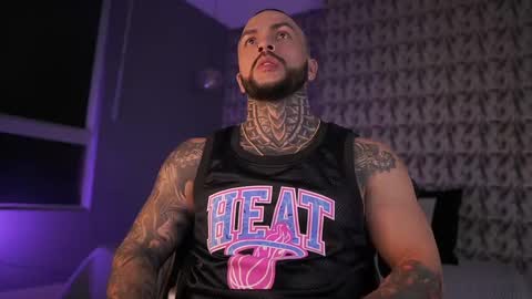 Snapshot of mariano_costa chatting on 02/22/25, 04:40 Mariano Costa online show from 02/22/25, 04:40