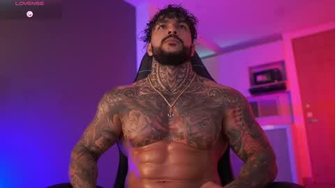 Snapshot of mariano_costa chatting on 10/06/25, 11:02 Mariano Costa online show from 10/06/25, 11:02