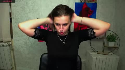 Mariia online show from 11/04/25, 01:32