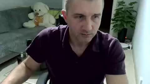 Snapshot of maribor5879 chatting on 03/10/25, 10:34 maribor5879 online show from 03/10/25, 10:34