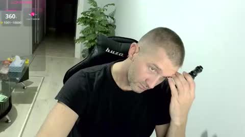 Snapshot of maribor5879 chatting on 10/10/25, 09:14 maribor5879 online show from 10/10/25, 09:14