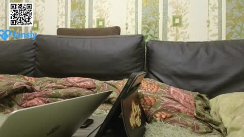 Mari online show from 01/31/25, 03:44