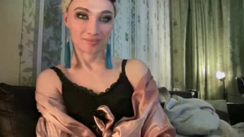 Mari online show from 02/07/25, 07:27