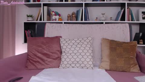 Snapshot of marie_antoinette62 chatting on 02/28/25, 06:54 Maria online show from 02/28/25, 06:54