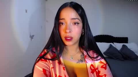 Nicolle online show from 09/12/25, 03:39