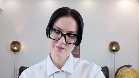 Marie Fitch online show from 03/31/26, 12:45