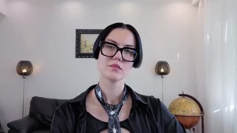 Marie Fitch online show from 07/01/26, 04:03