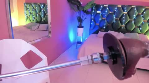 Marie online show from 01/17/26, 04:06