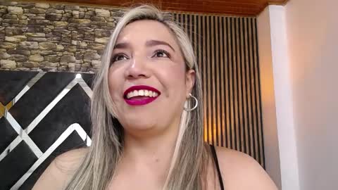 marie_hss online show from 04/06/26, 08:54