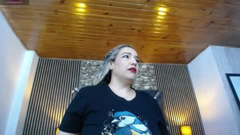 marie_hss online show from 05/04/26, 06:37